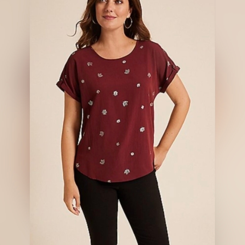 NWOT Maurices Dark Burgundy Silver Leaves Cuffed Short Sleeve Top XL 16